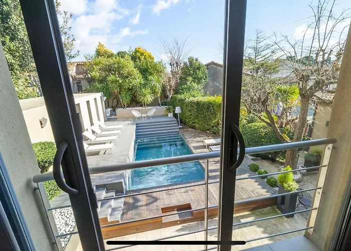 Вилла House Avenue