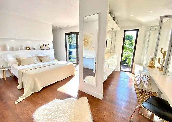 Вилла House Avenue